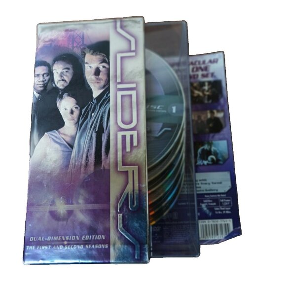 Sealed 4 Thrillers DVDs Plus Seasons 1 & 2 of Sliders -Never Played - DVD Combo - Picture 3 of 15
